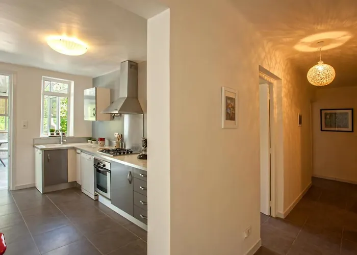 Karisma * 比古里亚